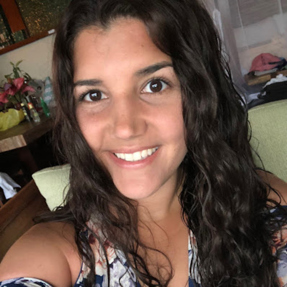Meet your Posher, Lauren